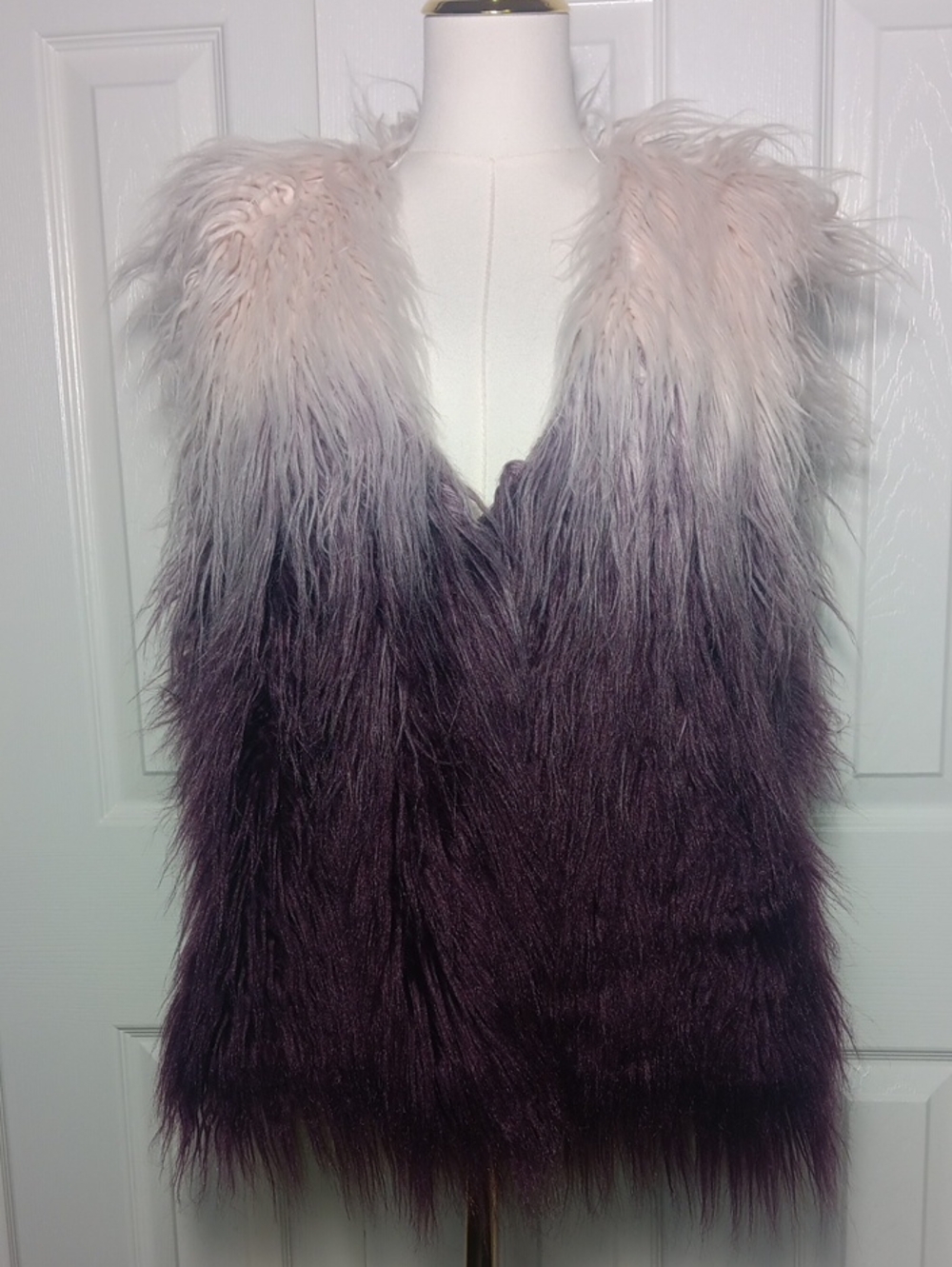 Thread & Supply Purple Ombré Shaggy Faux Fur Vest - EUC - Size XL